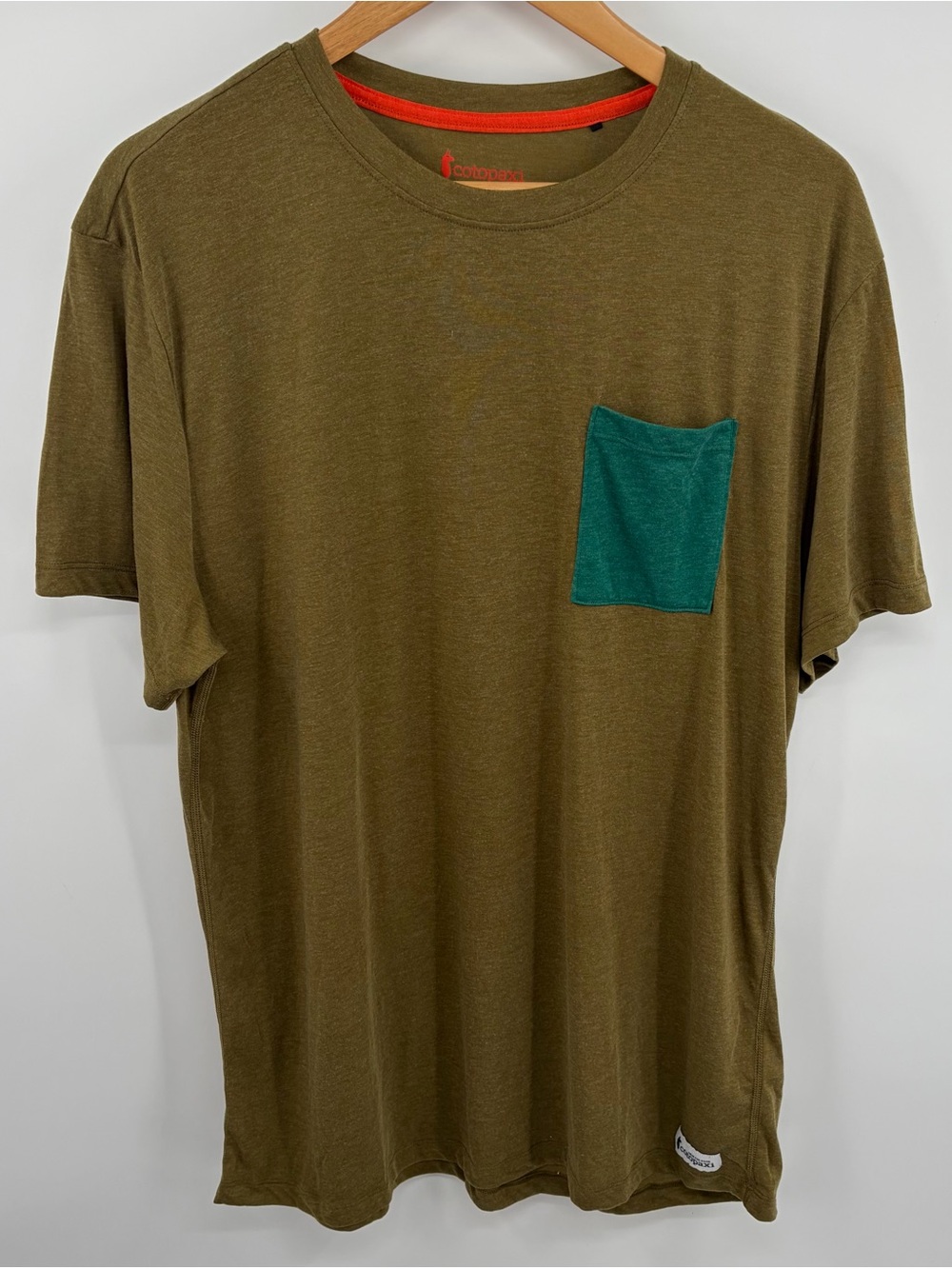 Cotopaxi Paseo travel pocket t-shirt moss green mens XL camping hiking comfort